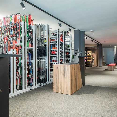 LED Sliežu gaismeklis, 3F, 35W, 4000K, 2800Lm, 24°, IP20