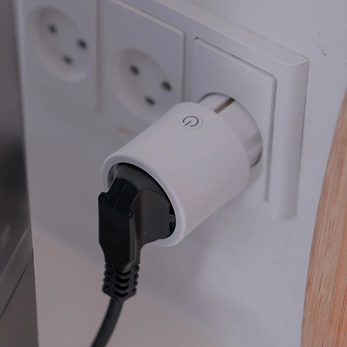 Viedā kontaktligzda 230V, IP20, 10A, SMART+ WIFI Matter spraudnis