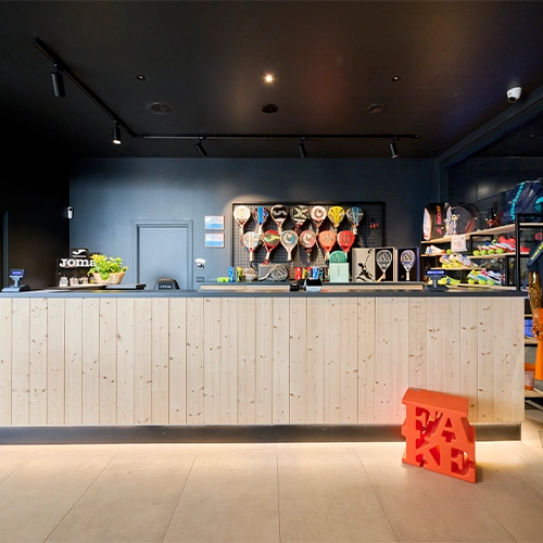 LED Sliežu gaismeklis, 3F, 35W, 4000K, 2800Lm, 24°, IP20