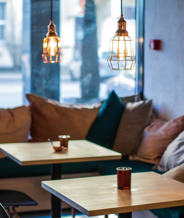 Kafejnīcām un restorāniem